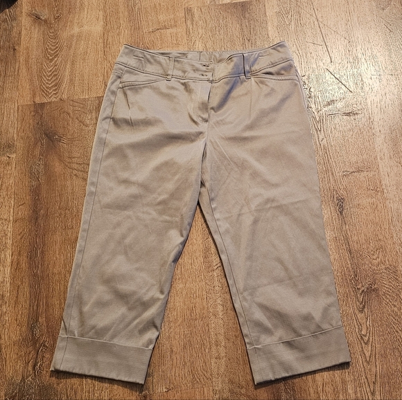 NWOT New Directions Capris Size 14 - Picture 1 of 4